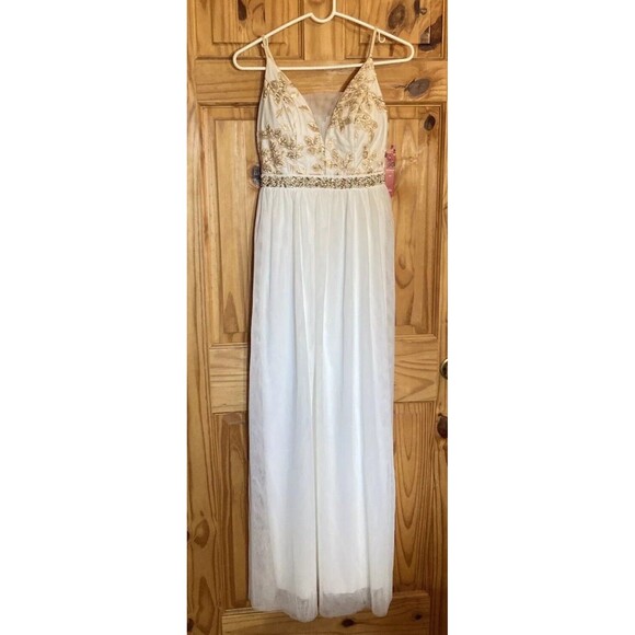 Emerald Sundae Dresses & Skirts - Emerald Sundae Dress Sz 7 Ivory Metallic Embroidered Wedding Party Ball Gown New